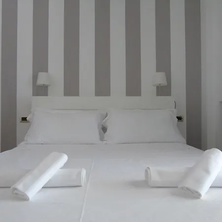 Homiday - Oleandri, Interno 8