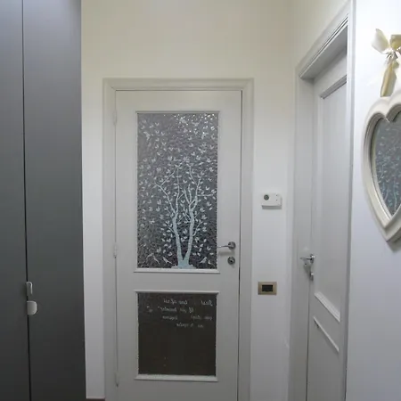 Apartment Homiday - Oleandri, Interno 8 *