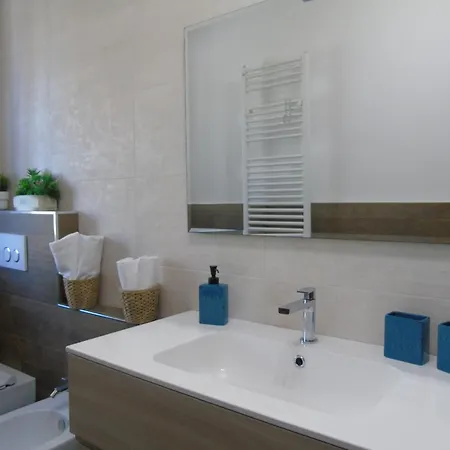 Homiday - Oleandri, Interno 8