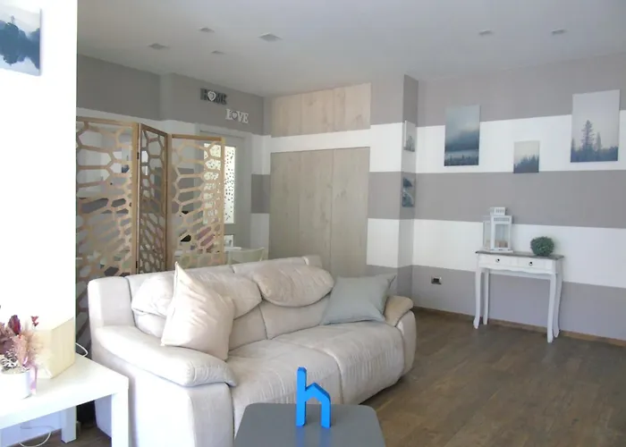 Apartman Homiday - Oleandri, Interno 8 Pineto